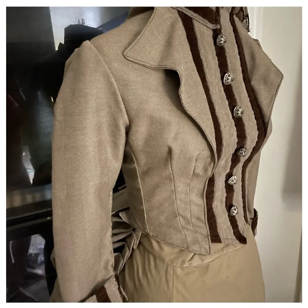 Victorian bustle bodice theater costume - Picture 13 of 13